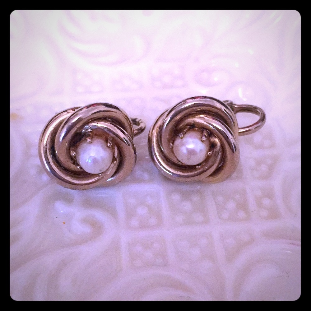 Vintage Pearl Earrings